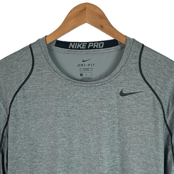 LS268 Mens Nike Pro Dri Fit FITTED Stretch Performance Workout Gym Shirt XL - Picture 4 of 6